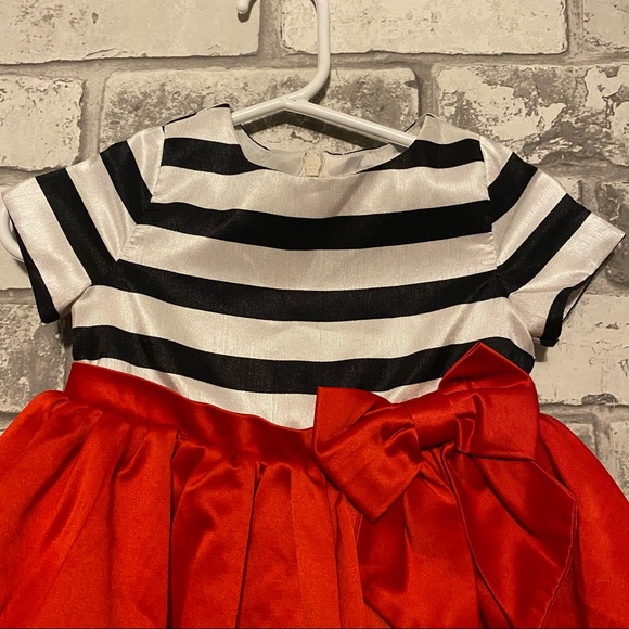 Gymboree Olivia Baby Girl’s Striped Dress Size 6-12 Months - Picture 2 of 7